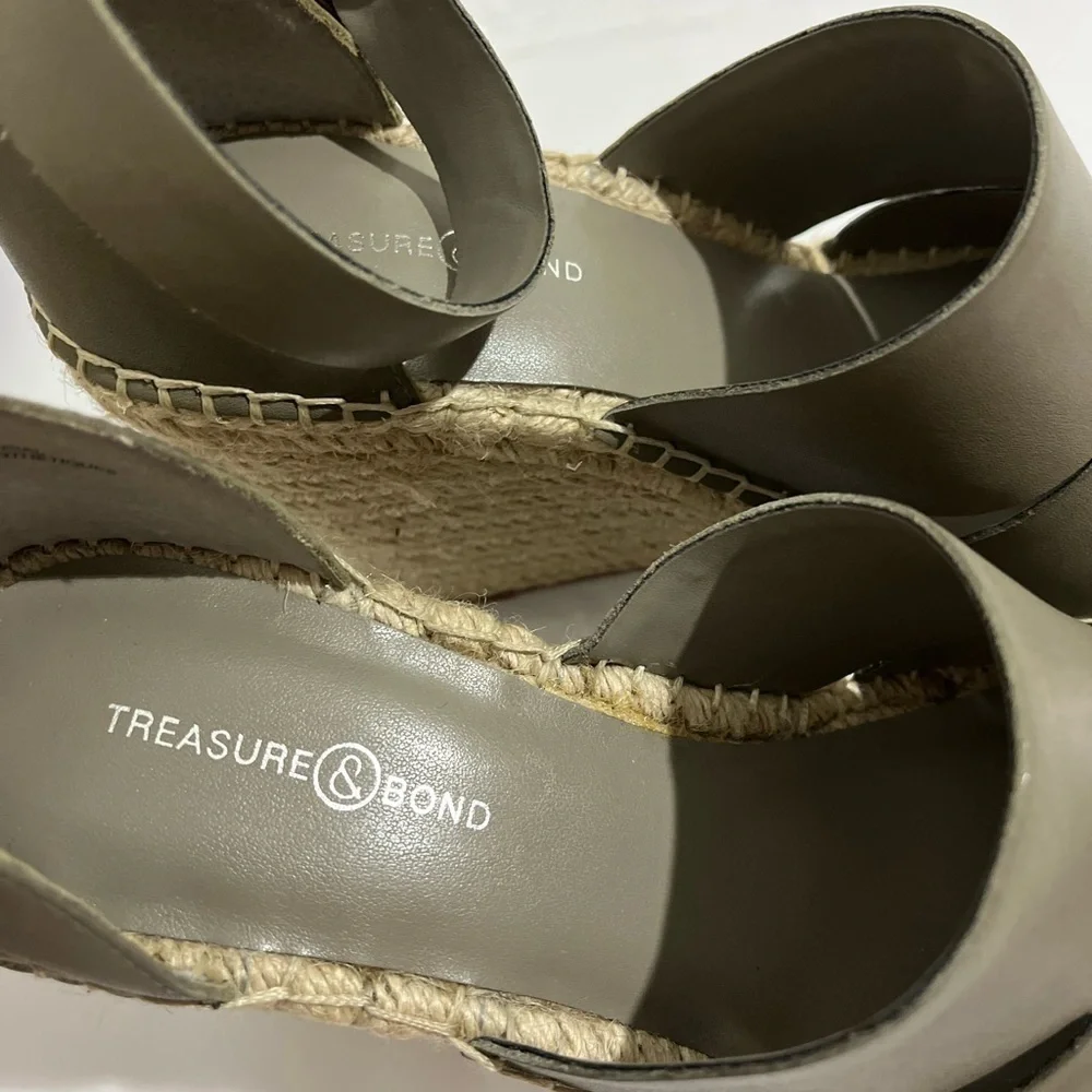 Treasure & Bond gray leather platform woven jute w/high ankle strap sandals. 8.5